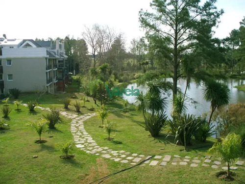 Venta Apartamento Barrios Privados, 2 Dormitorios, Los Mejores Amenities,