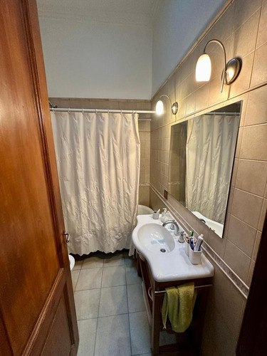 Venta Casa Remodelada De Tres Dormitorios Con Garaje