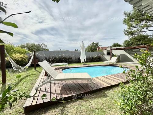 Venta Espectacular Casa 2 Dormitorios Con Piscina - La Fortuna