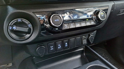 Toyota Hilux Srx At 4x4