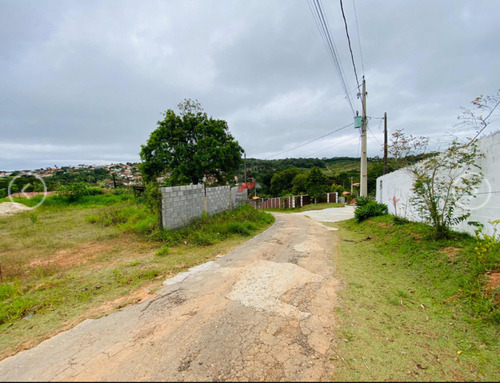 Casa / Construção De Alto Padrão