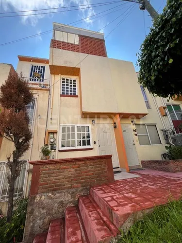 Casa En Venta En Circuito Colinas Izcalli Ecatepec De Morelos Mexico