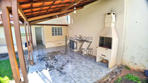 Simpática Casa Com 2 Dormitórios À Venda, 84 M² Por R$ 360.000 - Capuava - Valinhos/sp - Ca5675