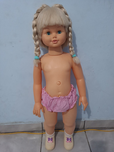 Boneca Rosaura Em Perfeito Estado (Usado)
