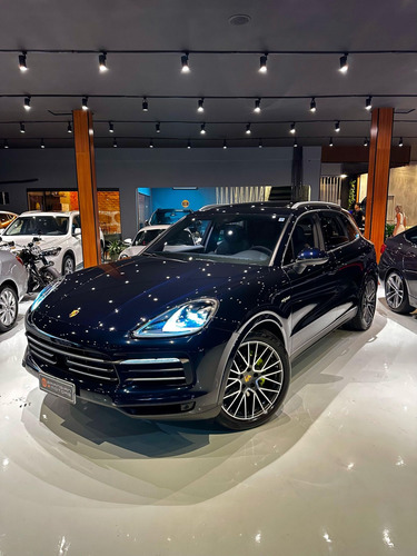 Porsche Cayenne E-Hybrid 3.0 V6 462cv