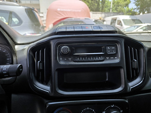 Ram 700 Slt 4x2 1.4