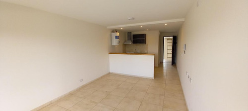 Imagen 3 de 8 de Monoambiente A Estrenar Con Cochera - Calle 31 Al 4200 - Villa España - Ultimo Disponible
