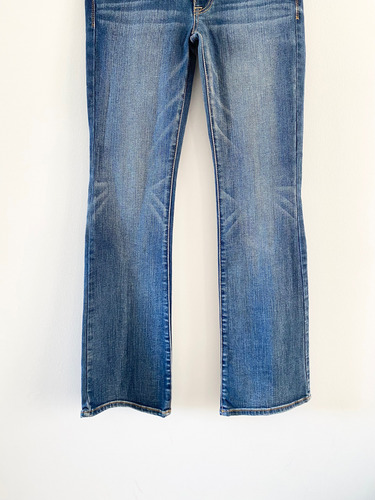 Jeans Azul Tiro Medio Elastizado Recto Mujer American Eagle (Usado)