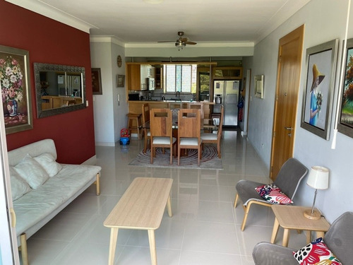 Imagen 4 de 14 de Calle Chantini Apto En Venta