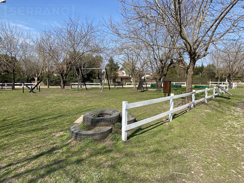 Venta Casa 2 Amb En Parque Sakura, Exaltación De La Cruz.