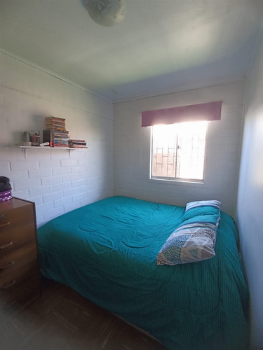 Casa En Venta De 2 Dorm 1 Baño 1 Est En San Pedro De La Paz