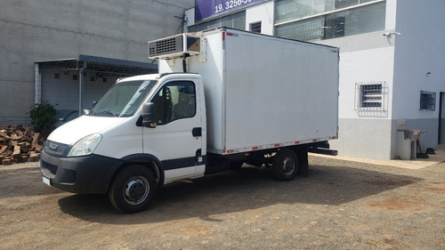 Imagem 1 de 14 de Iveco Daily 35s14hdcs, 2016, Equipado Com Baú Refrigerado