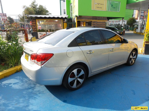 Imagen 9 de 25 de Chevrolet Cruze