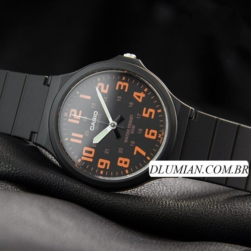 Imagem 2 de 10 de Relogio Casio Unissex Preto Com Laranja Mw-240-4bvdf