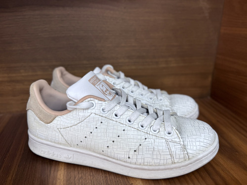 Tenis Adidas Edición Stan Smith White Scratch Talla 25cm (Usado)
