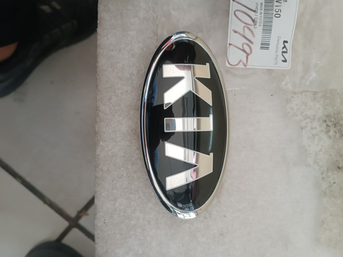Emblema Delantero De Kia Rio 2016-2017 (Usado)