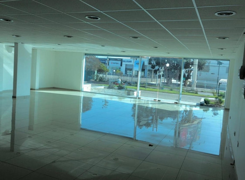 Local U Oficina Comercial, Planta Libre , 2 Baños
