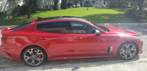 Imagen 3 de 8 de Kia Stinger 2019 3.0 V6 Gt