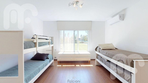 Imagen 15 de 27 de Venta Casa - Club Miralagos