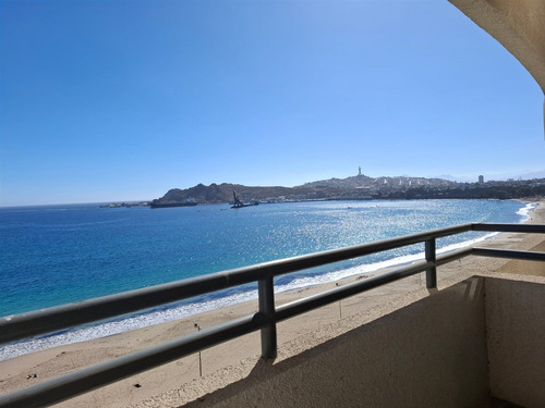 Departamento En Venta De 2 Dorm. Vista Al Mar La Herradura