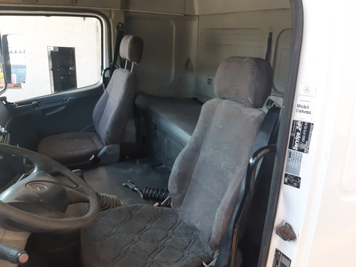 Mb 2035 4x2 07/07 Selectrucks