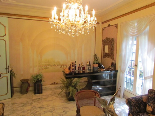 Se Vende Bella Mansión En El Country Club De Caracas Mls 25-13547