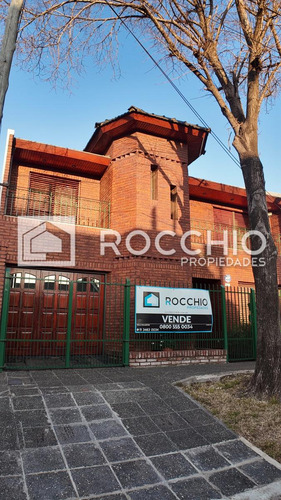 Casa En Venta 5 Ambientes Suarez