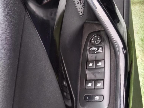Peugeot 208 Active 1.2l At 2017