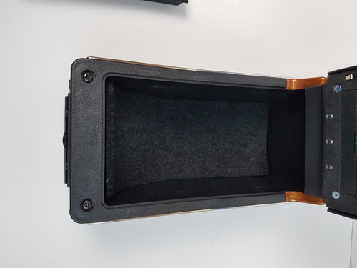 Descansa Brazos Suzuki Ignis De Lujo Consola Usb Luz Led