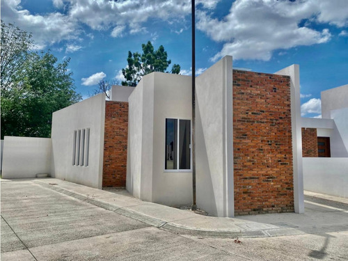 Casa En Venta En San Juan Del Rio, Queretaro