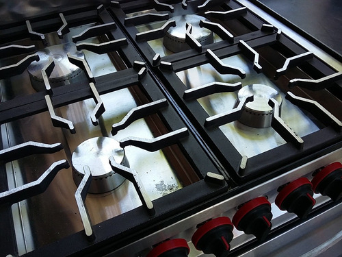 Imagen 2 de 6 de Cocina Industrial Multiple 4 Hornallas Horno Pizzero Plancha Hamburguesera Y Freidora