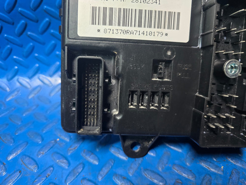 Caja De Fusibles Pontiac G6 3.5 Litros 2006-2009 (Usado)