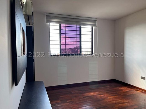 Imagen 8 de 17 de Venta Apartamento Colinas De La Tahona 22-23233