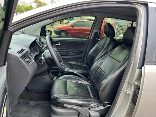 Volkswagen Fox 1.0 MI 8V FLEX 4P MANUAL