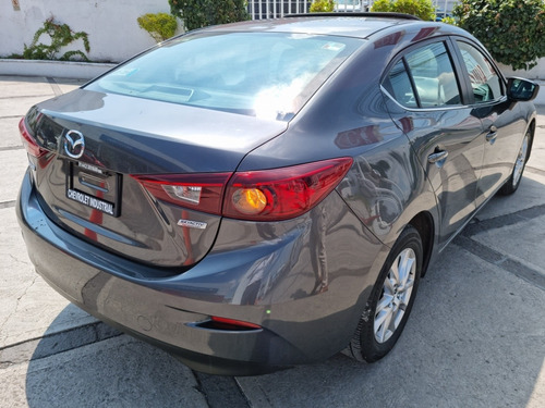 Imagen 5 de 14 de Mazda 3 2018 2.5 I Touring At