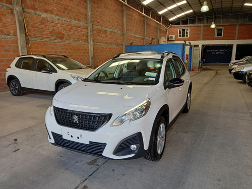 Robayna| Peugeot 2008 Allure Manual 1.6 2021 0km |robayna