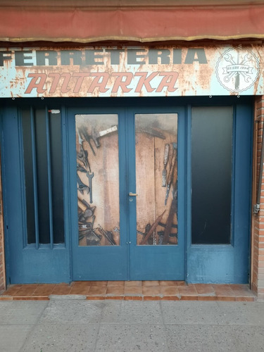 Ferretería Funcionando