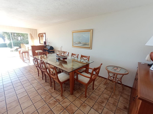 Imagen 8 de 30 de Venta Apartamento 3 Dormitorios En Suite Mas Dependencia Vista Al Mar Punta Del Este