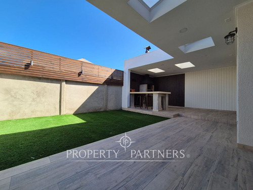 Hermosa Casa En Venta Costa Laguna
