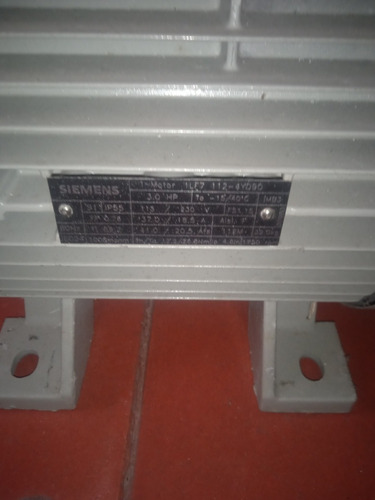 Imagen 2 de 7 de Motor Eléctrico Siemens 3 Hp 1.800 R.p.m Monofásico Almayor