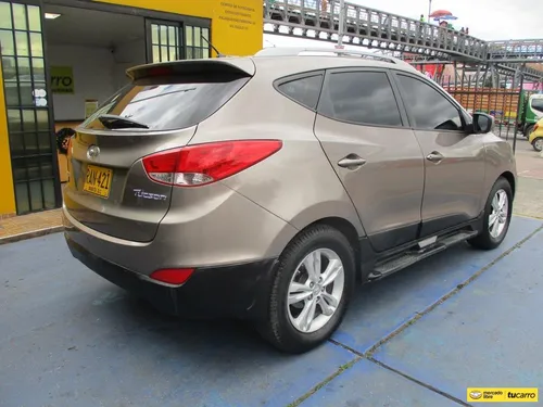 Hyundai Tucson Ix35 Gl 4x2 2000cc Mt Aa