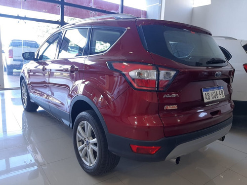 Imagen 5 de 8 de Ford Kuga