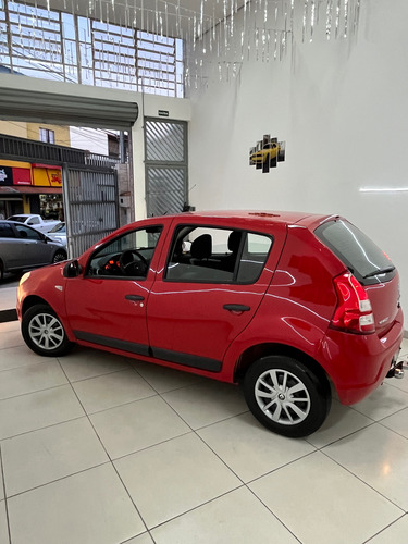 Renault Sandero 1.0 16v Expression Hi-flex 5p