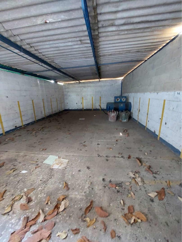 Venta De Galpon Sector El Carmen San Joaquin 110.000$ Mml