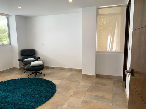 Venta De Casa En El Poblado, Medellín