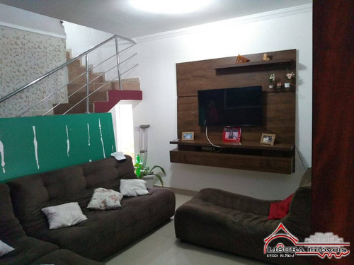 Imagem 2 de 15 de Casa 4 Dormitórios Jd Santa Marina Jacareí Sp - 8251