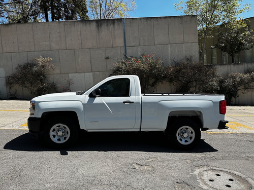 Chevrolet Silverado Silverado 1500 Ls Cab Regular At