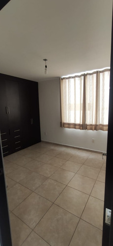Imagen 9 de 14 de Casa En Renta El Refugio Queretaro Cerca De La Entrada Plaza