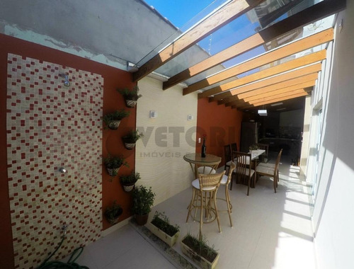 Sobrado Com 3 Dormitórios À Venda, 126 M² Por R$ 500.000,00 - Massaguaçu - Caraguatatuba/sp - So0090