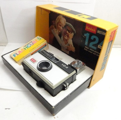 Camara Antigua Kodak Instamatic 124 /35mm 1970s (Usado)